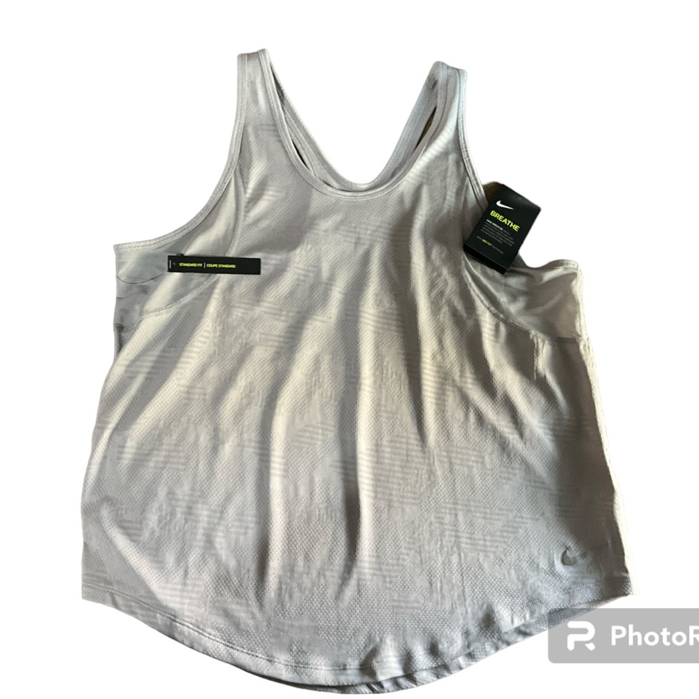 Nike woman’s dri-fit tank, grey
